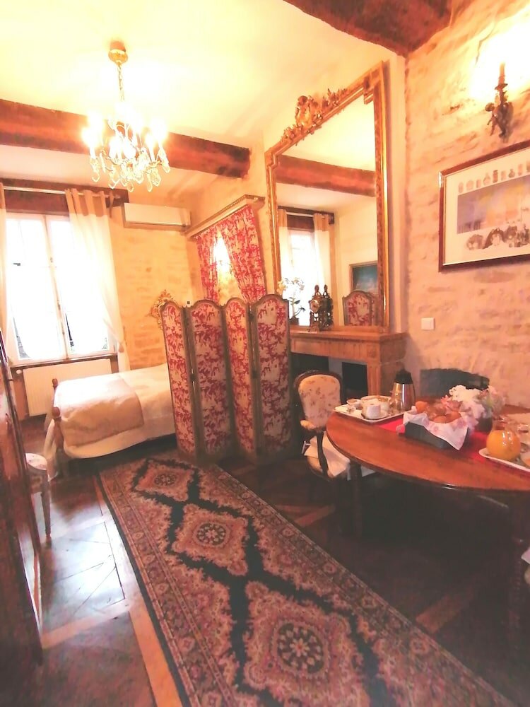 Фото Le Petit Tertre