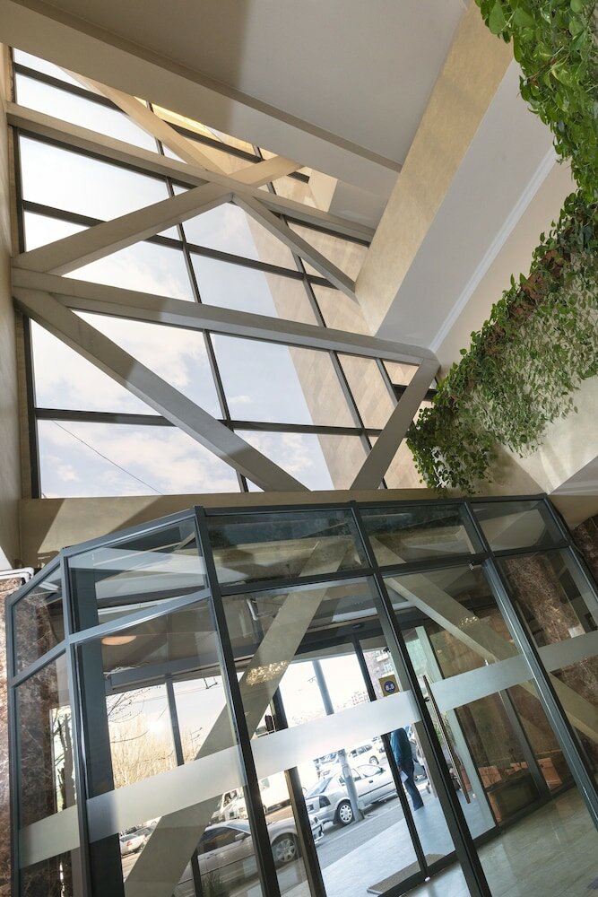 Фото Ani Central Inn