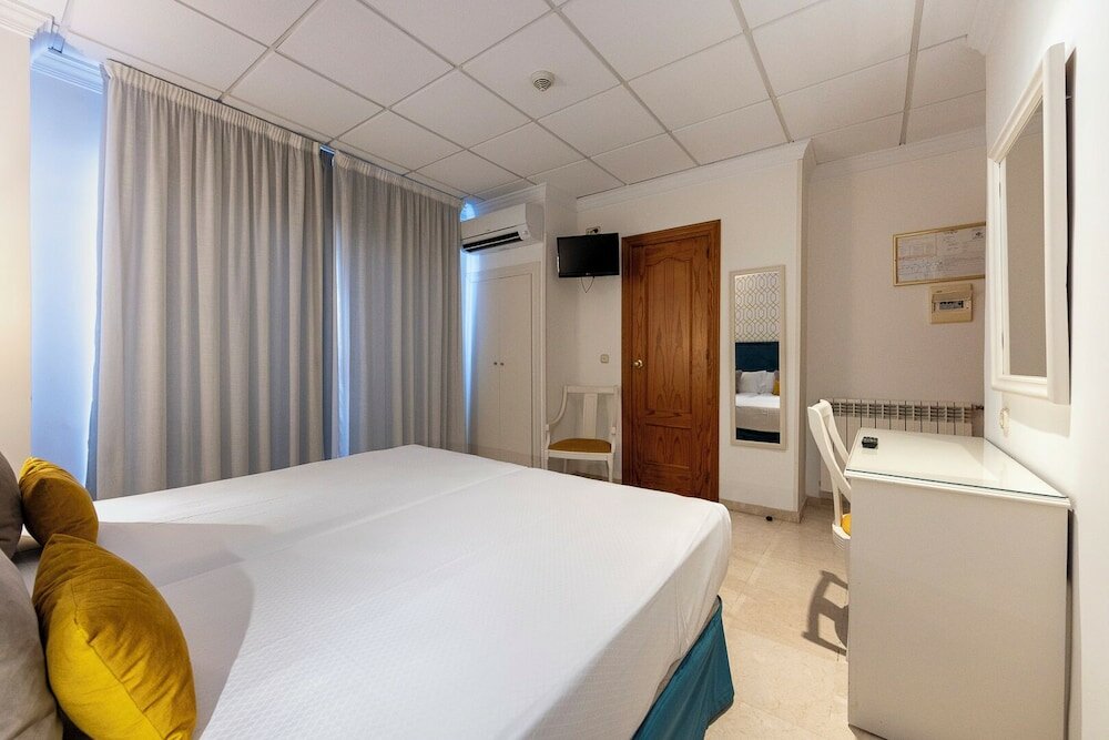 Фото Sacromonte Hotel