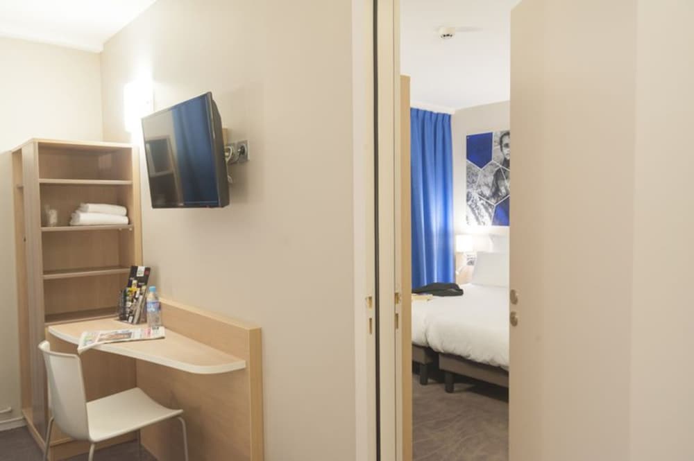 Фото Brit Hotel Mâcon Centre Gare