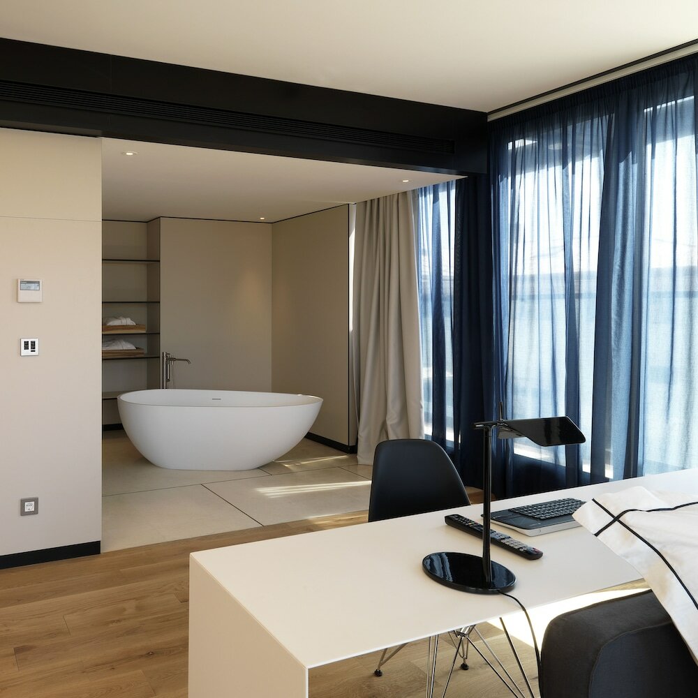 Фото Sense Hotel Sofia