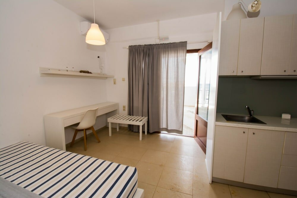 Фото Golden Grain Suites by Checkin