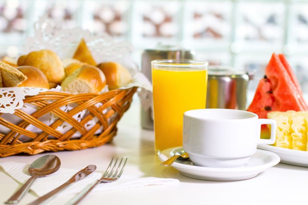 Фото Oft San Conrado Hotel