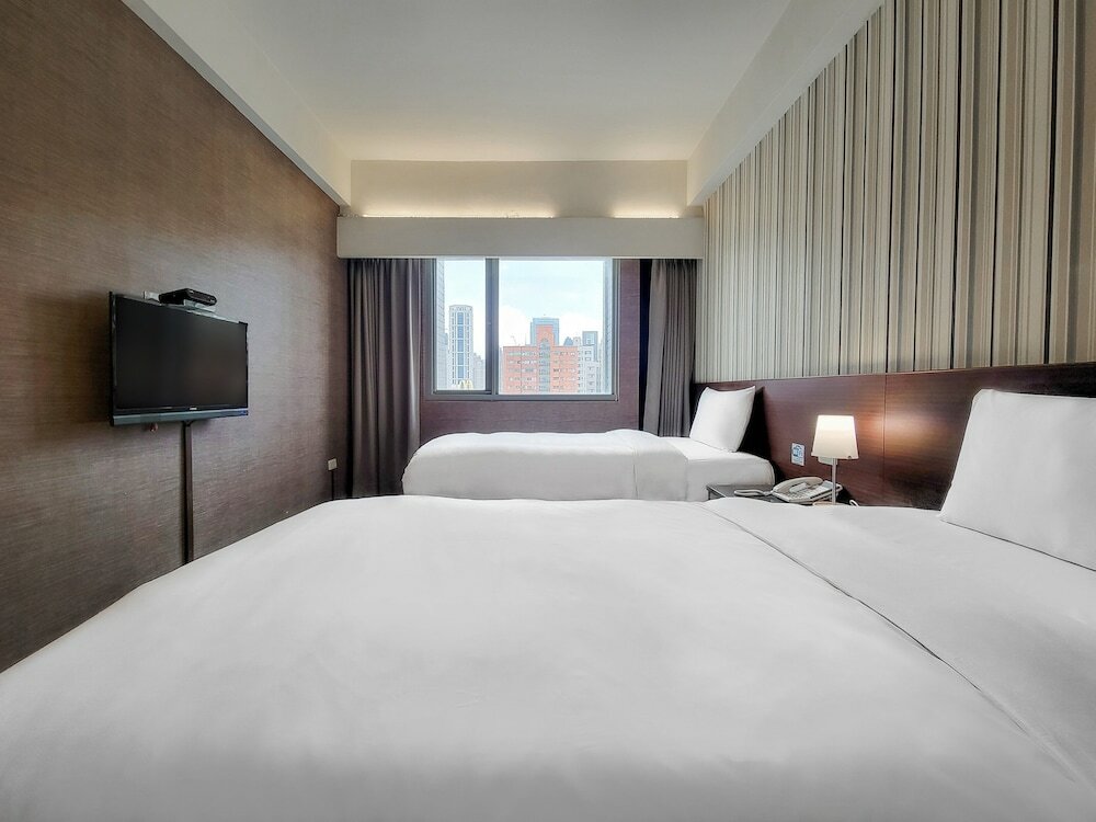Фото The Galerie Hotel