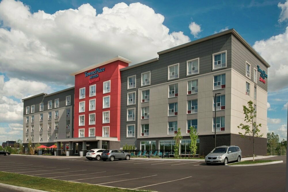 Hotel TownePlace Suites by Marriott Ottawa Kanata, Kanata, photo