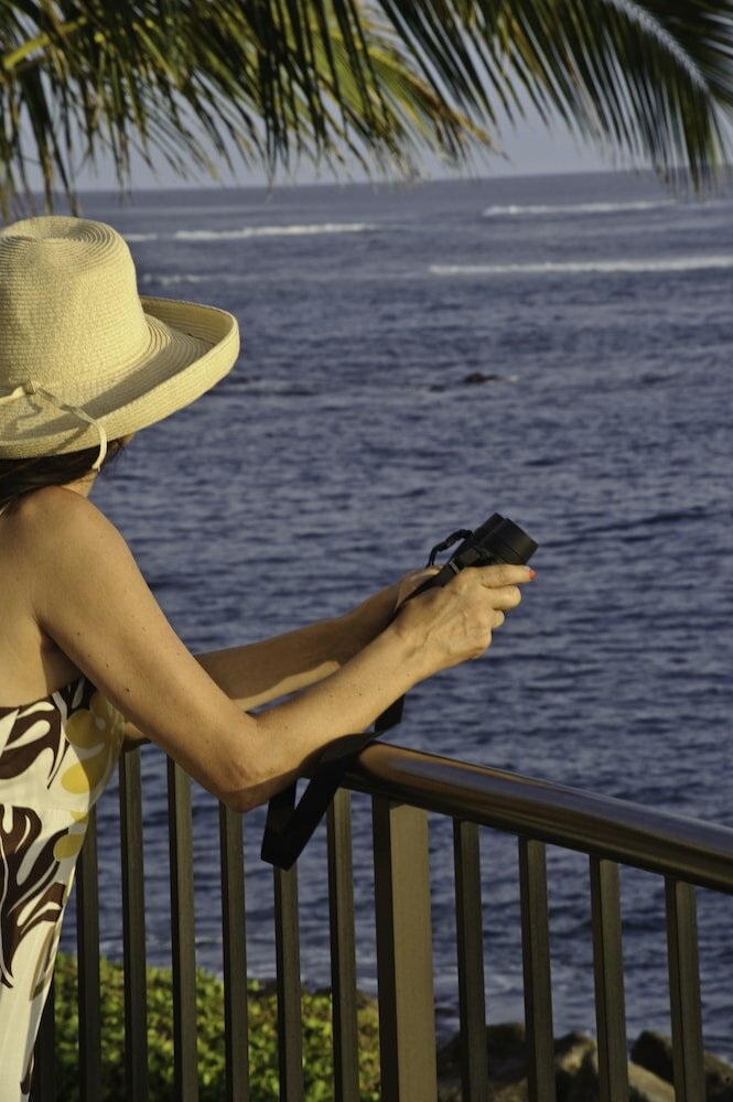 Фото Whalers Cove Oceanfront Resort