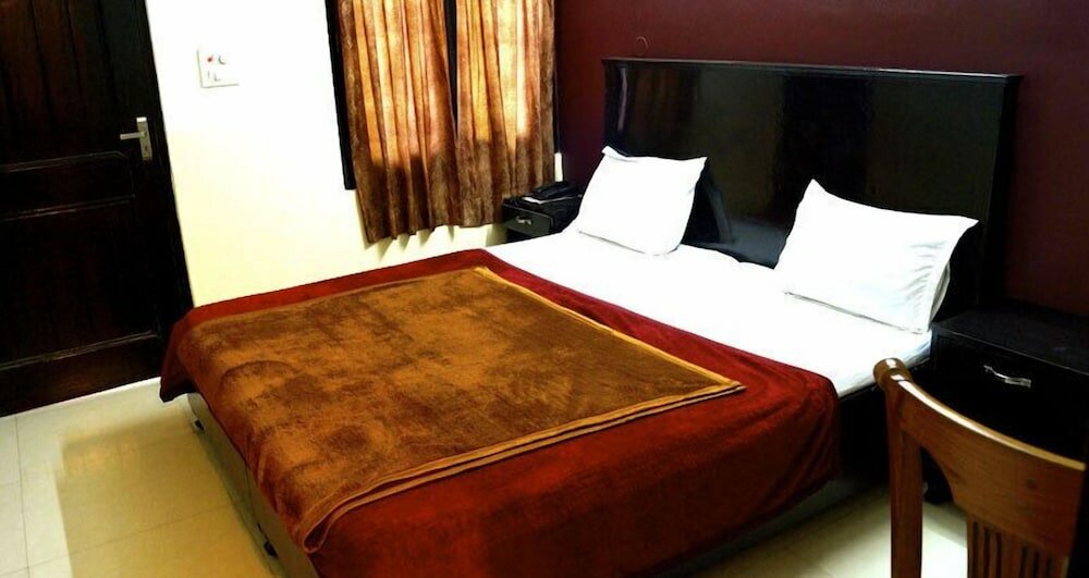 Фото Hotel Shiraz Continental