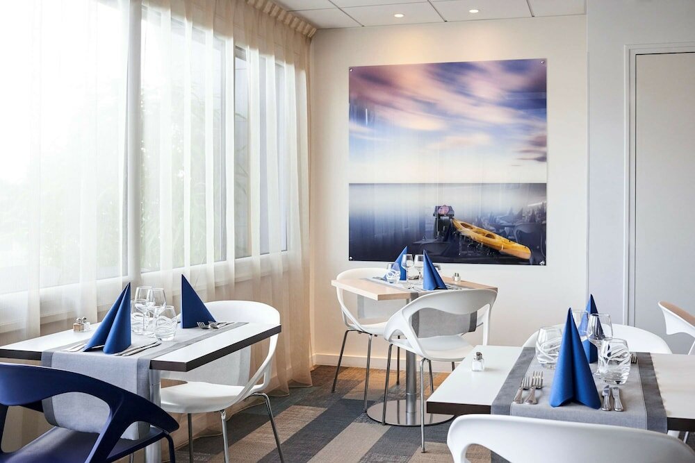 Фото Hotel Kyriad Le Mans Est