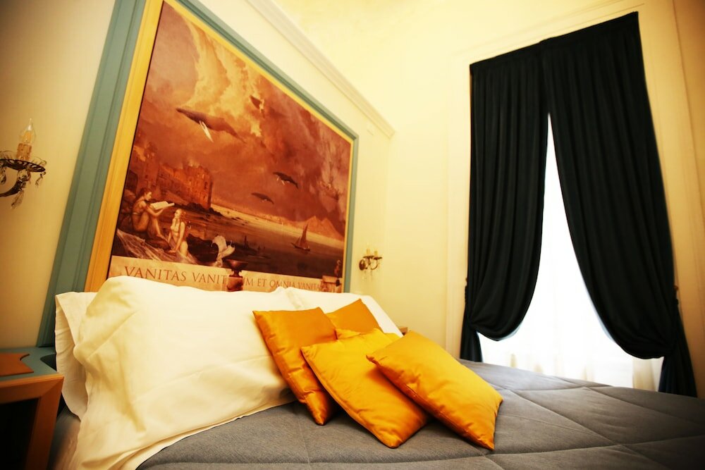 Фото La Bella Napoli B&b