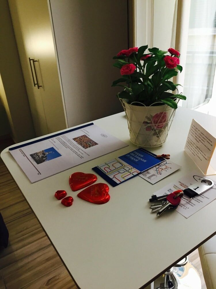 Фото Amedeo Square