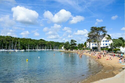 Внешний вид отеля Kyriad Vannes centre-ville в Ванне, фото 5