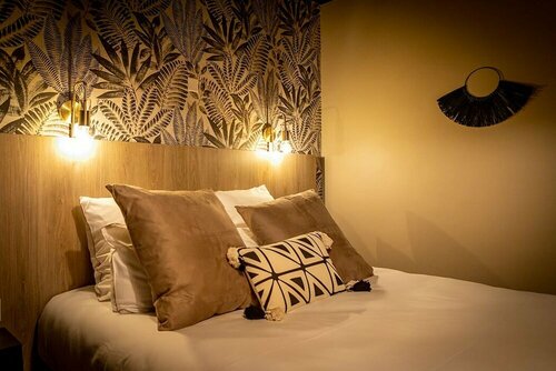 Внешний вид отеля Brit Hotel La Croix Blanche в Сент-Анн-д'Оре, фото 5