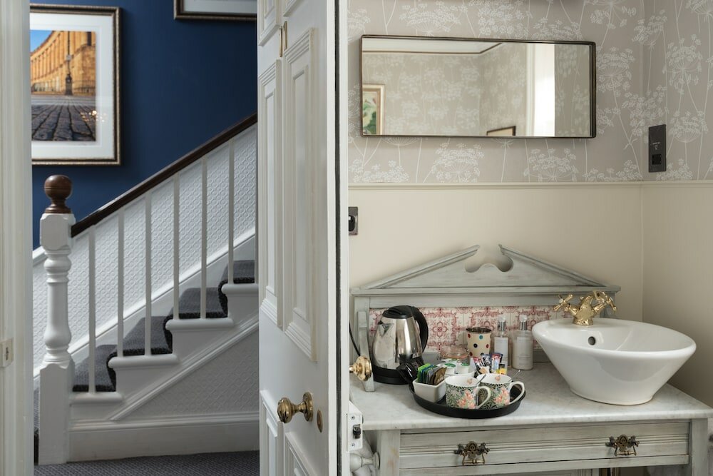 Фото The Kennard