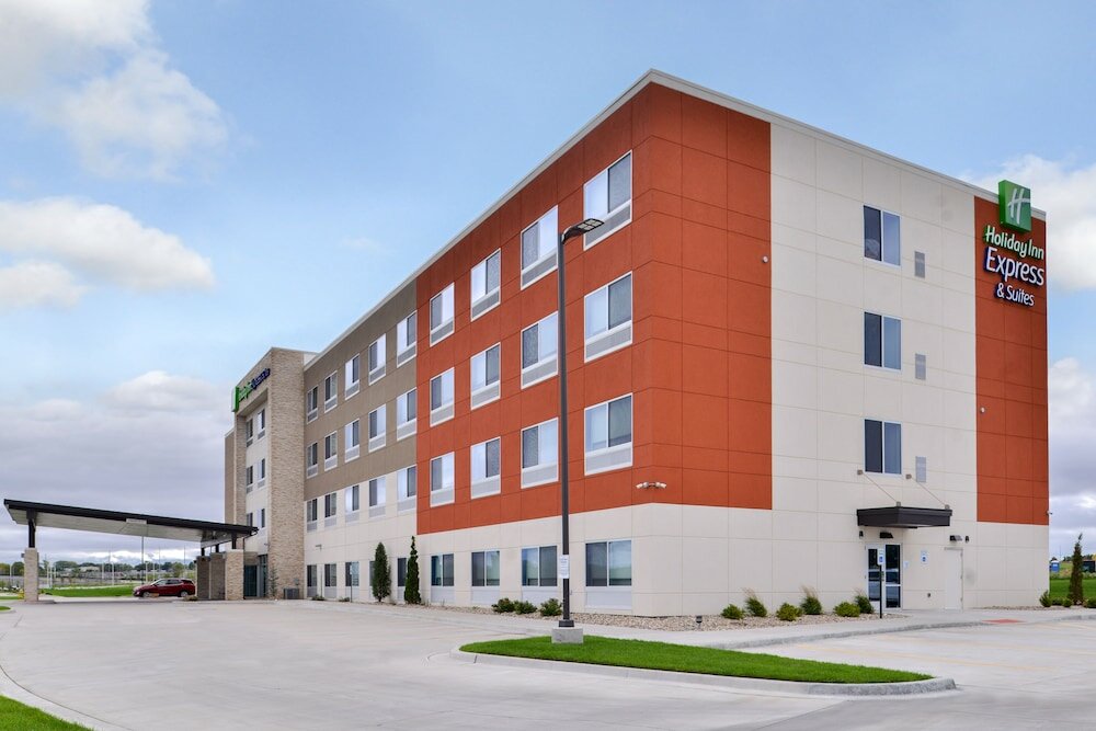 Фото Holiday Inn Express & Suites Kansas City - Lee's Summit, an Ihg Hotel