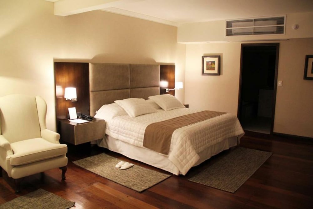 Фото Yacht & Golf Club Paraguayo, a Tribute Portfolio Resort