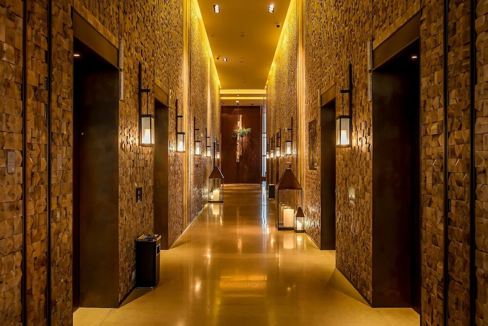 Фото Aoluguya Hotel