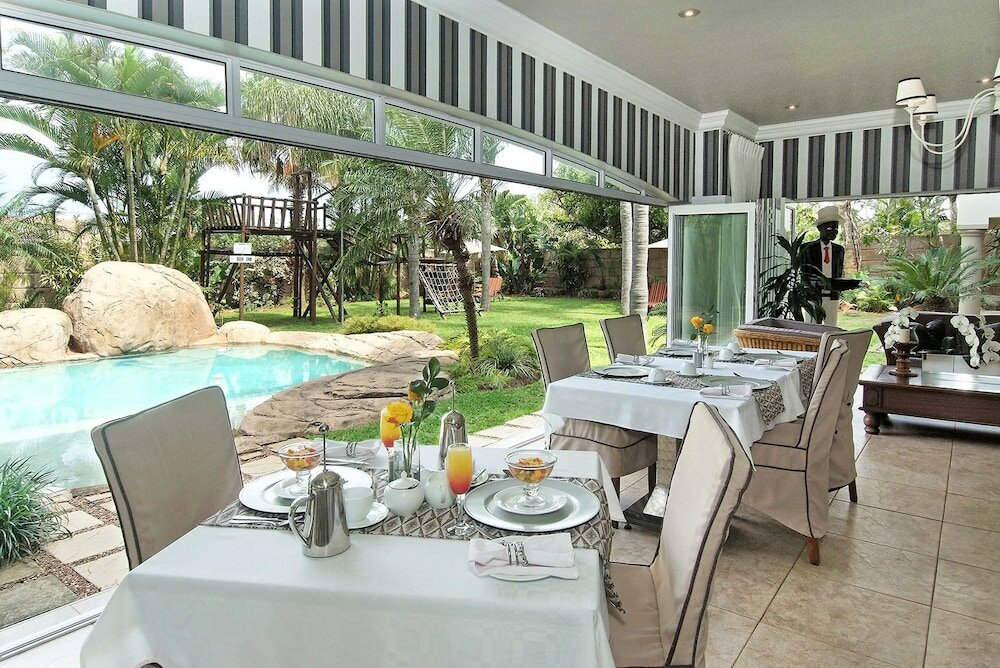 Фото UShaka Manor Guest House