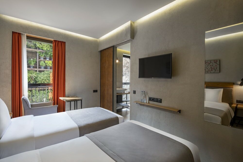 Фото Iota Hotel Tbilisi