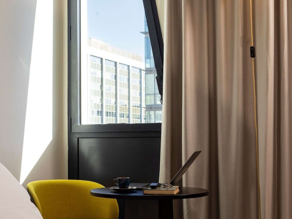 Фото Ibis Marseille Centre Euromed