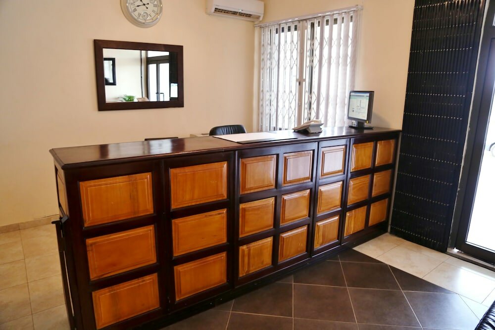 Фото Eden Vale Hotel