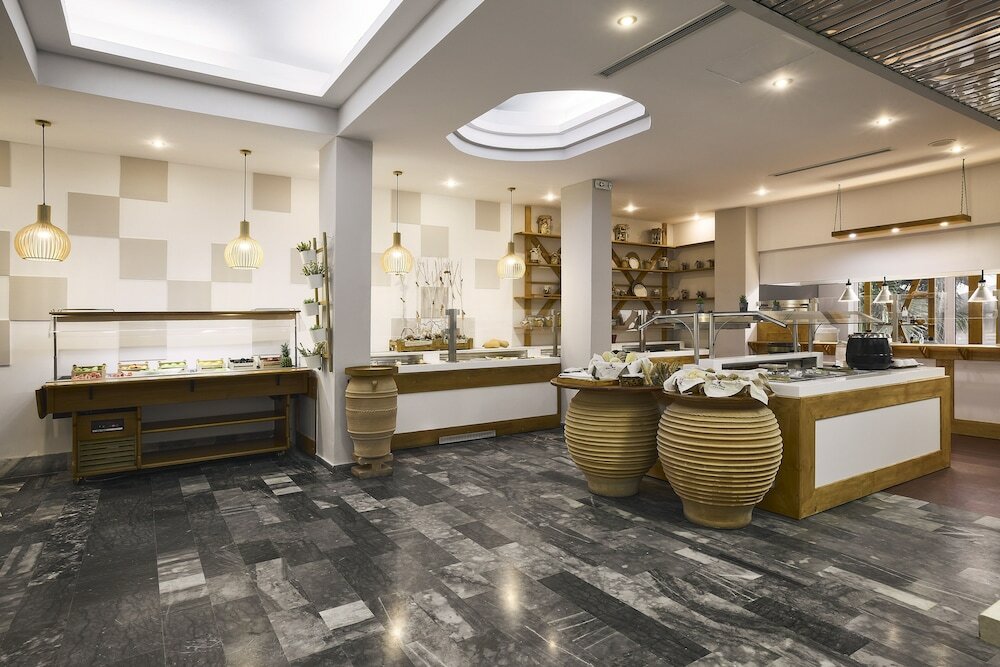 Фото Tylissos Beach