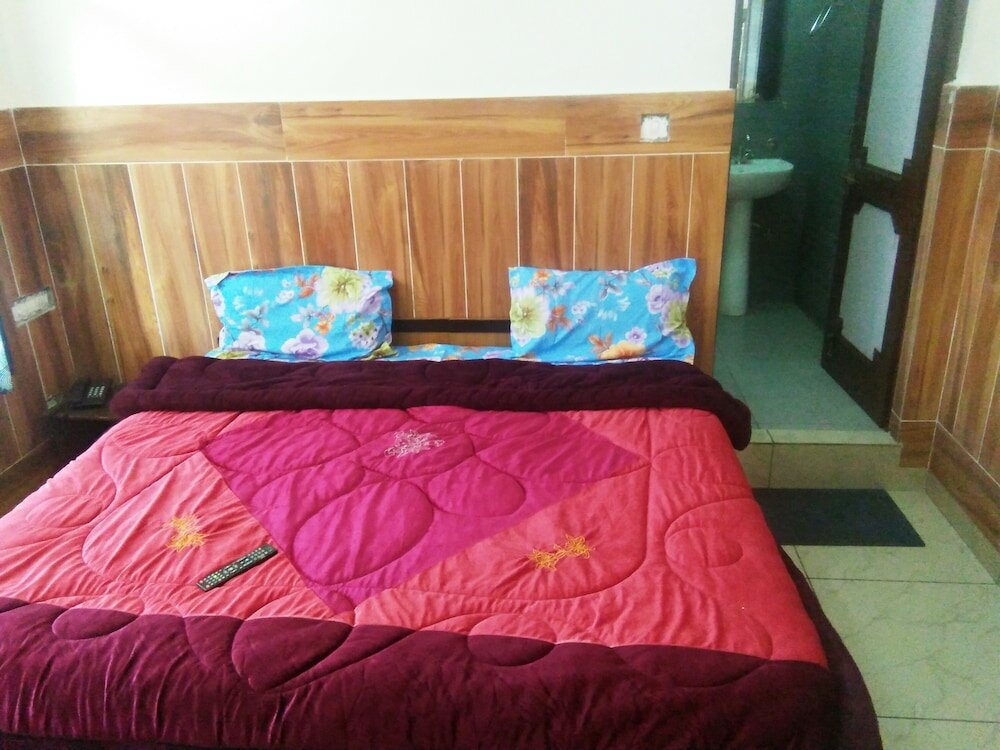 Фото Hotel Royal Taj