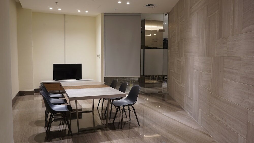 Фото Erian Hotel