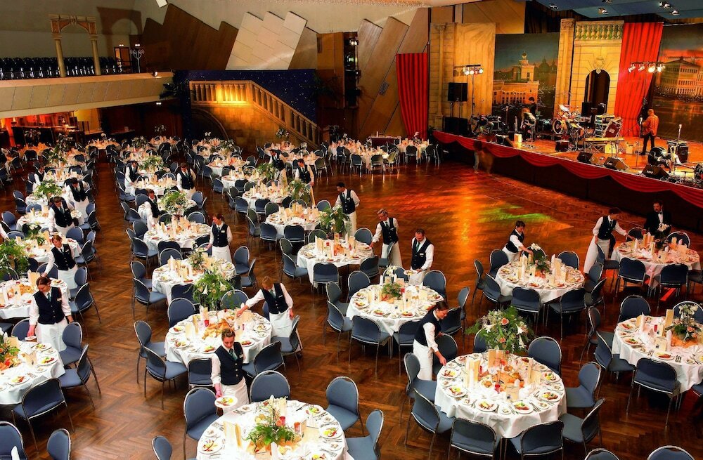 Фото Maritim Hotel Würzburg