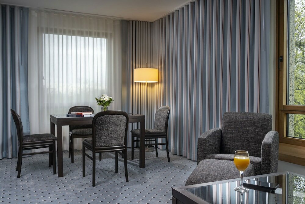 Фото Maritim Hotel Bremen