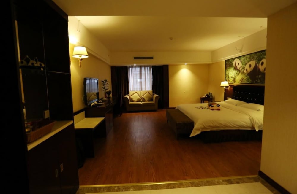 Фото Panda Prince Hotel Hongpailou Branch