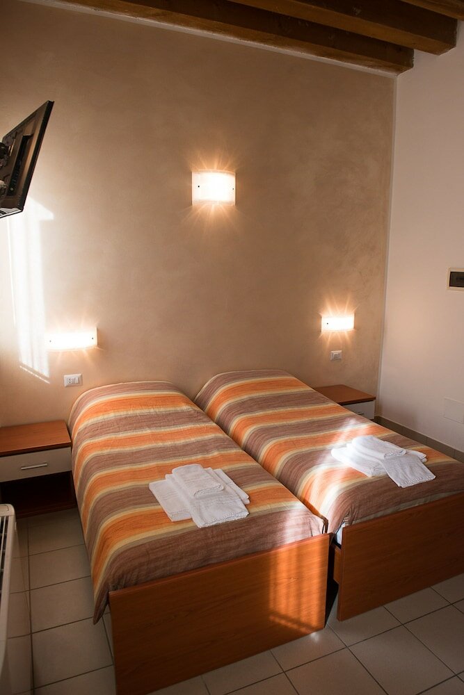 Фото Domus Clugiae