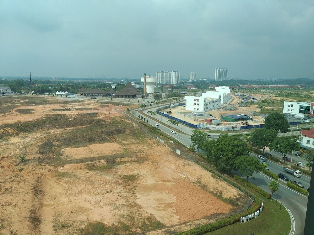 Фото Raffles Suites Homestay