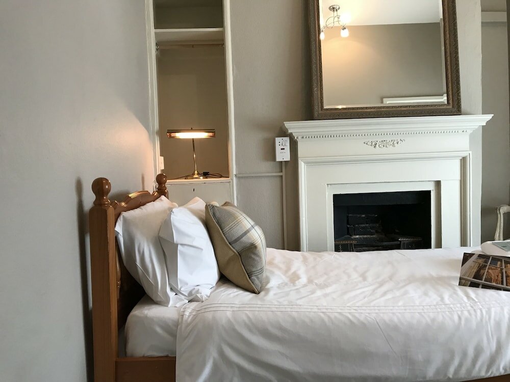 Фото Galtres Lodge Hotel