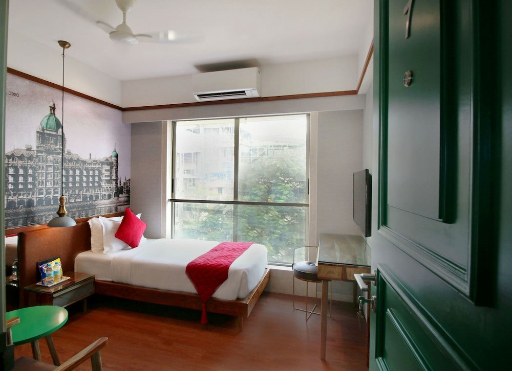 Фото Theory9 Premium Serviced Apartments Khar