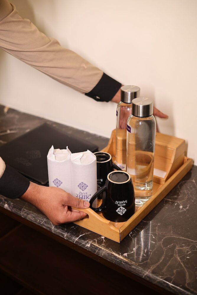 Фото Hotel Samrat Inn