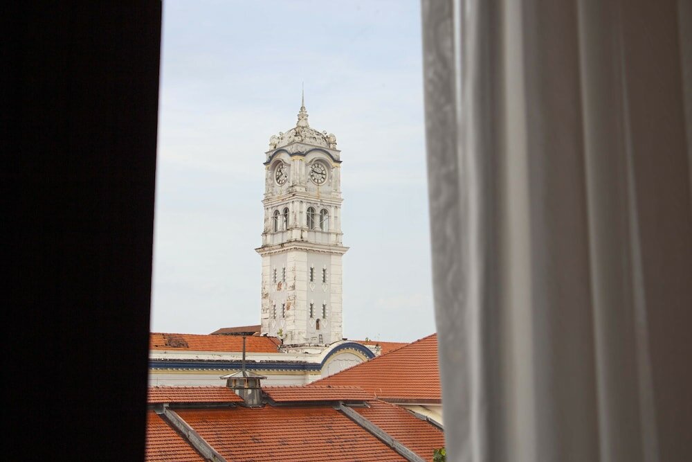 Фото Victoria Garden Hotel