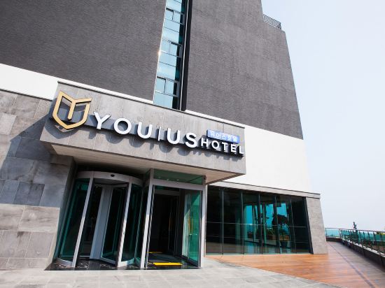 Фото You Us Hotel