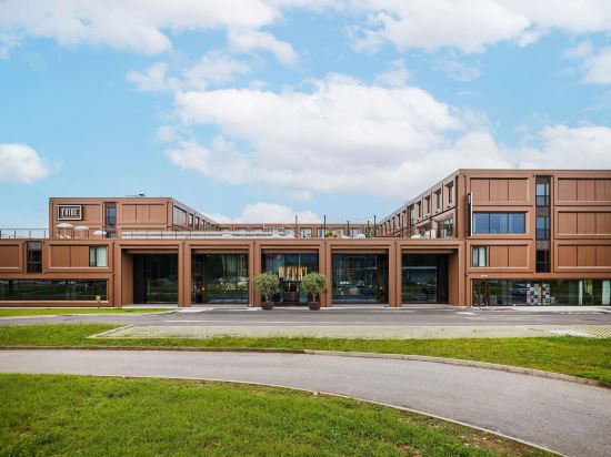 Фото Tribe Milano Malpensa