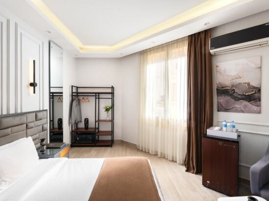Фото Capital Hotel