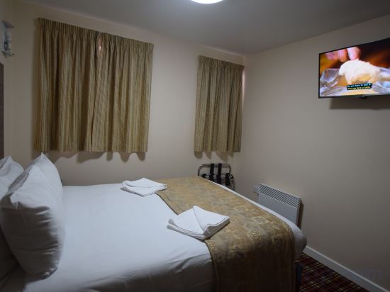 Фото Lucky 8 Hotel