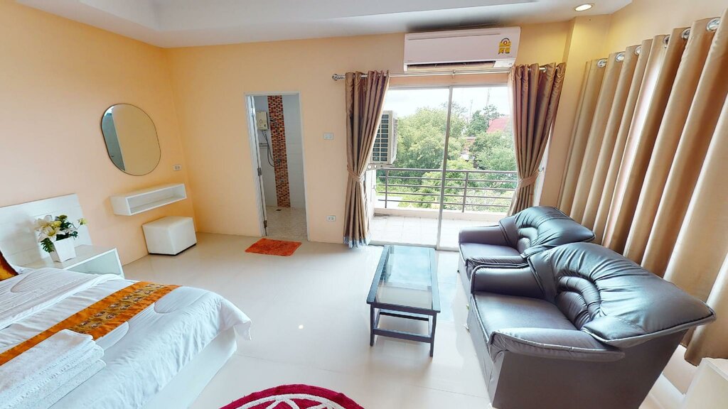 Hotel The Sky Condo, Chonburi, photo