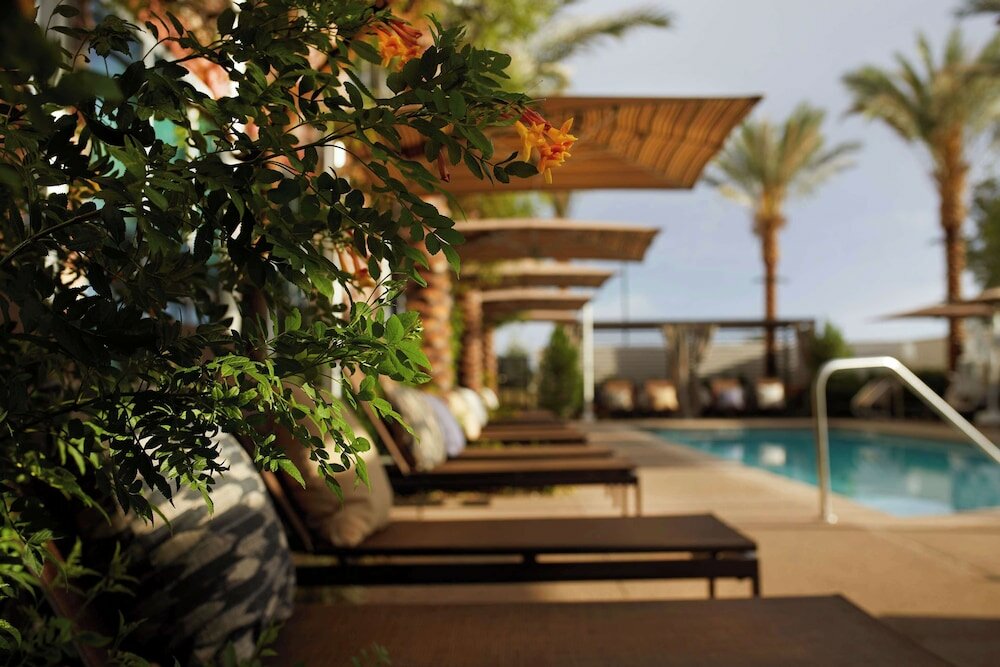 Фото Hyatt Place Las Vegas at Silverton Village