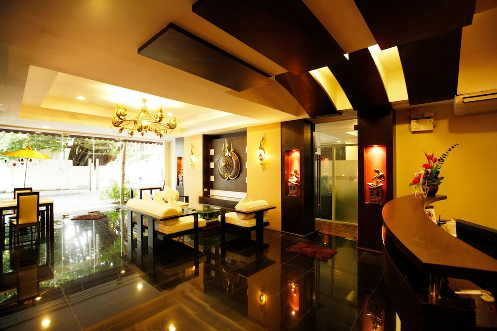 Фото Mirth Sathorn Hotel
