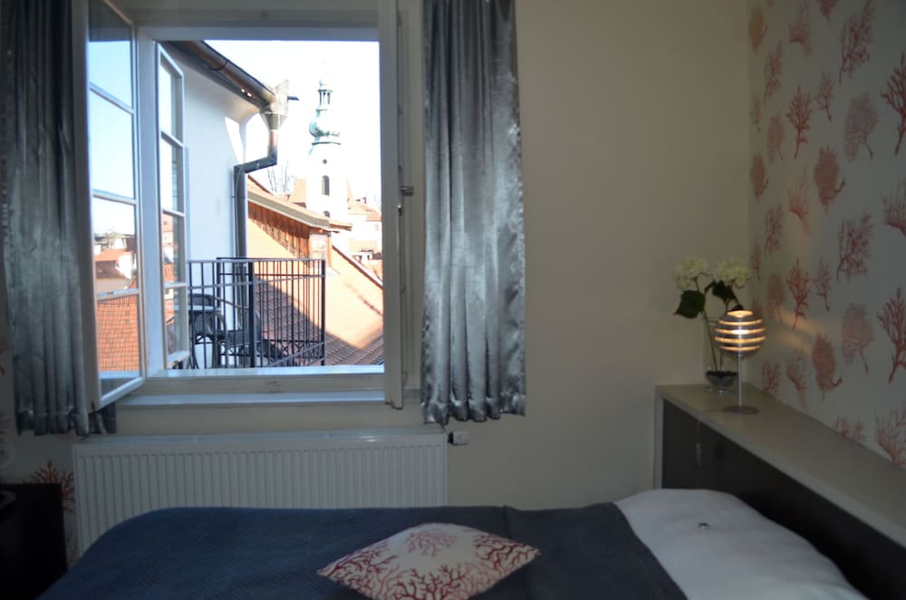 Фото Hotel Peregrin