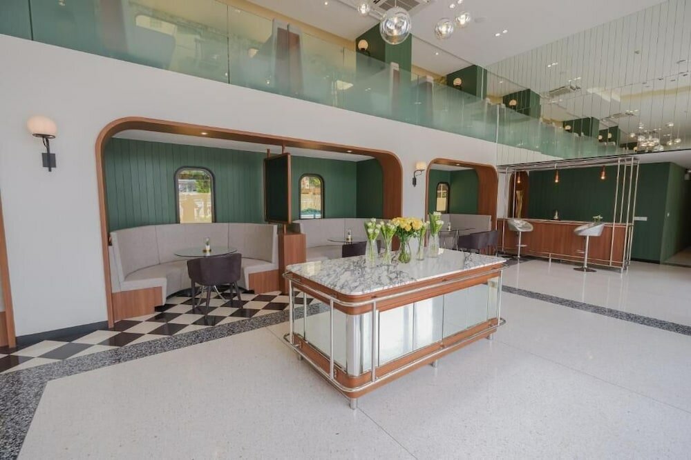 Фото Justice Hotel