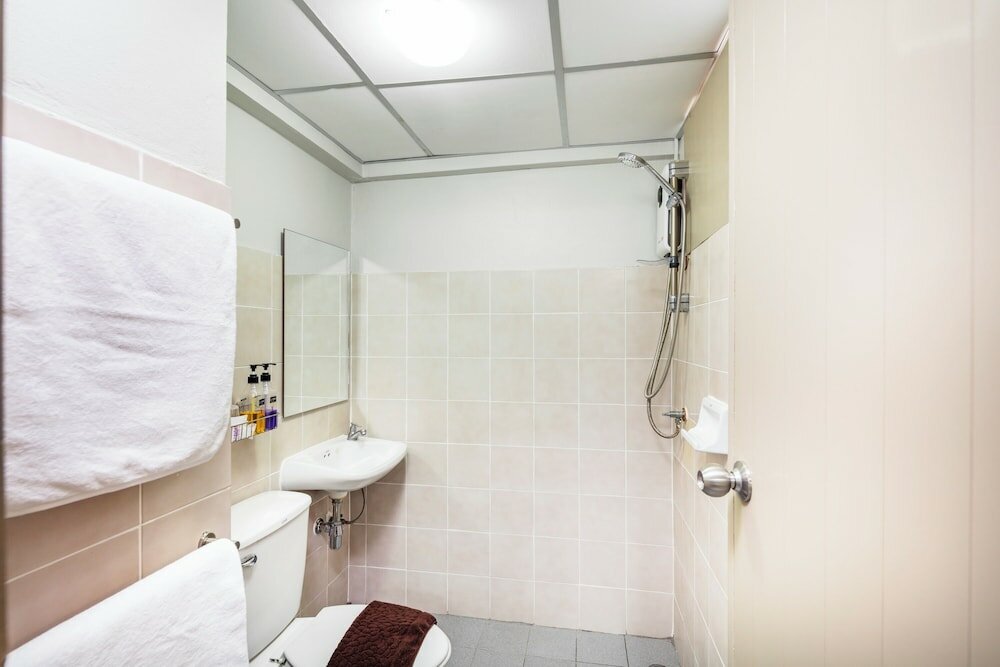 Фото Livotel Express Hotel Ramkhamhaeng 50