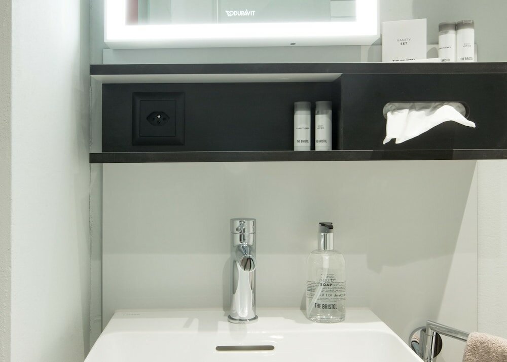 Фото NH Bern The Bristol