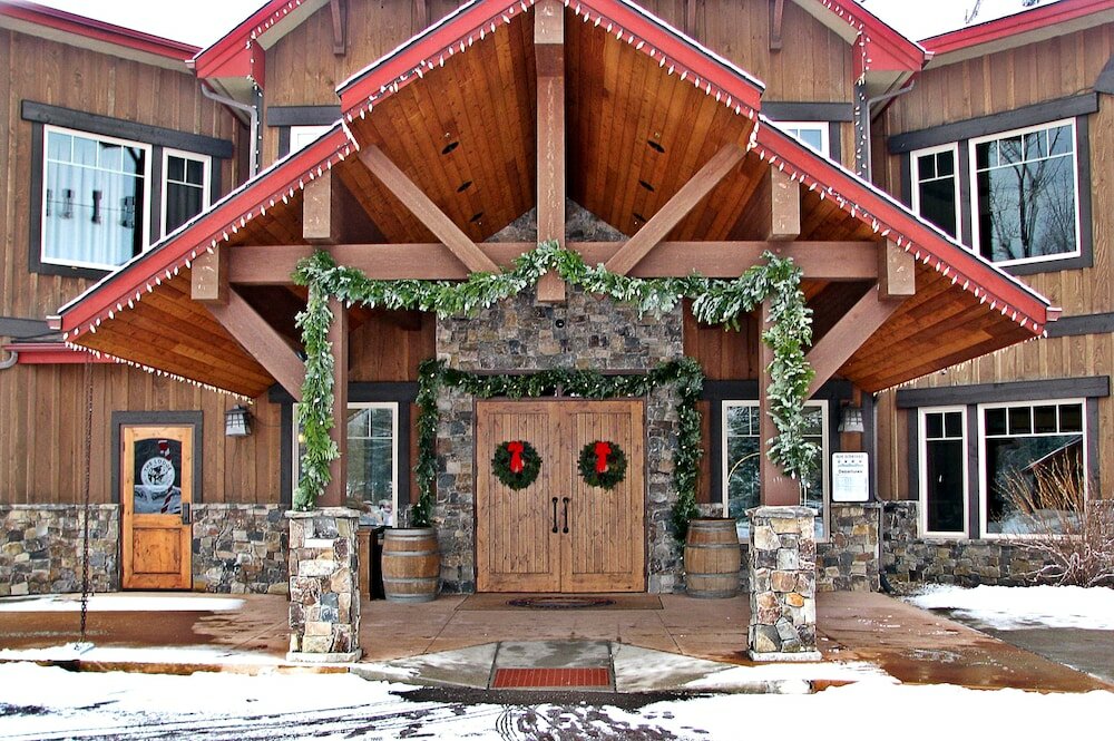Фото Lodge at Whitefish Lake
