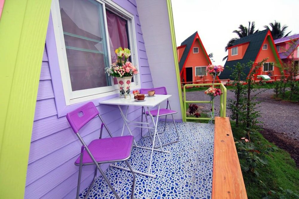 Фото A Houses Homestay