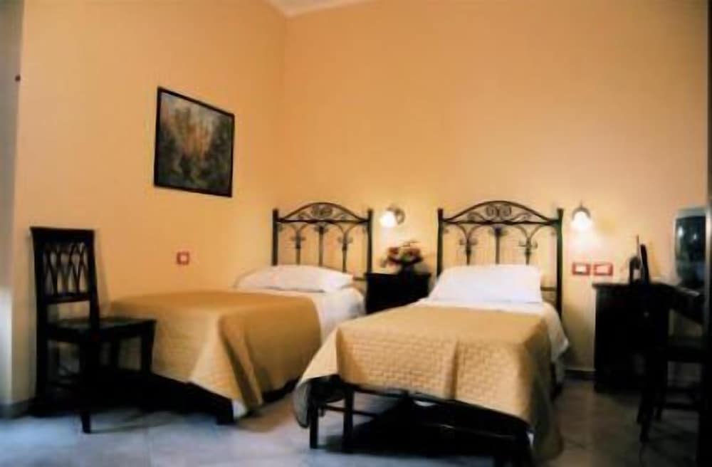 Фото Hotel Columbia